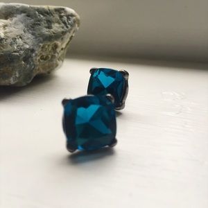 VINTAGE Blue Glass Earrings with Pewter Studs